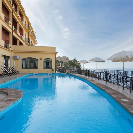 טאורמינה Hotel Sole Castello (Adults Only) מראה חיצוני תמונה