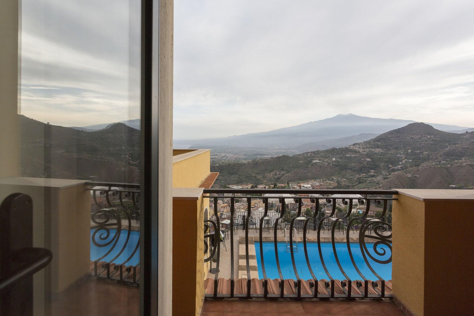 טאורמינה Hotel Sole Castello (Adults Only) מראה חיצוני תמונה