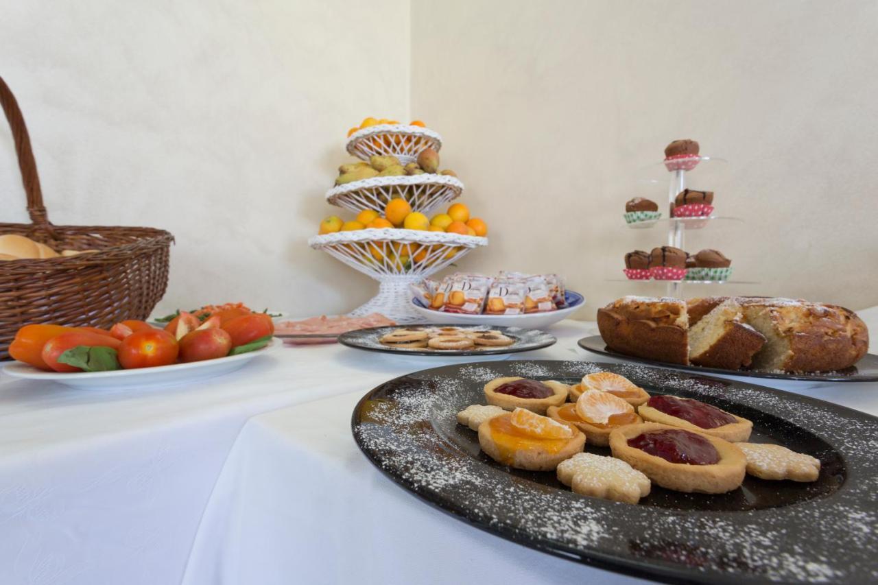 טאורמינה Hotel Sole Castello (Adults Only) מראה חיצוני תמונה