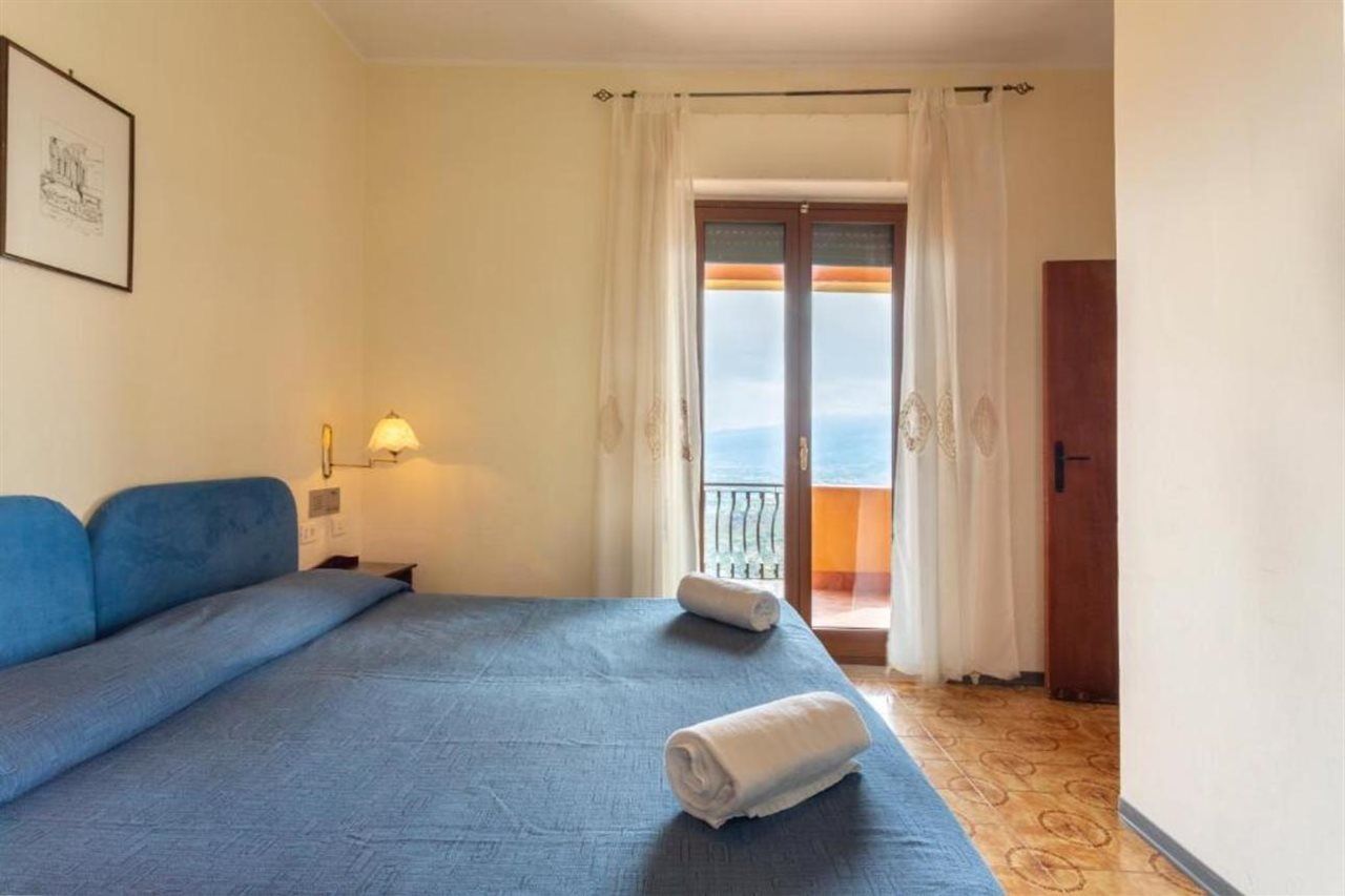 טאורמינה Hotel Sole Castello (Adults Only) מראה חיצוני תמונה